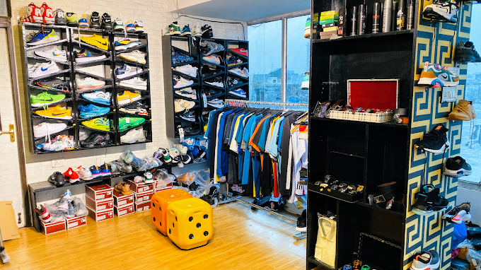 Deja Vu Shopz